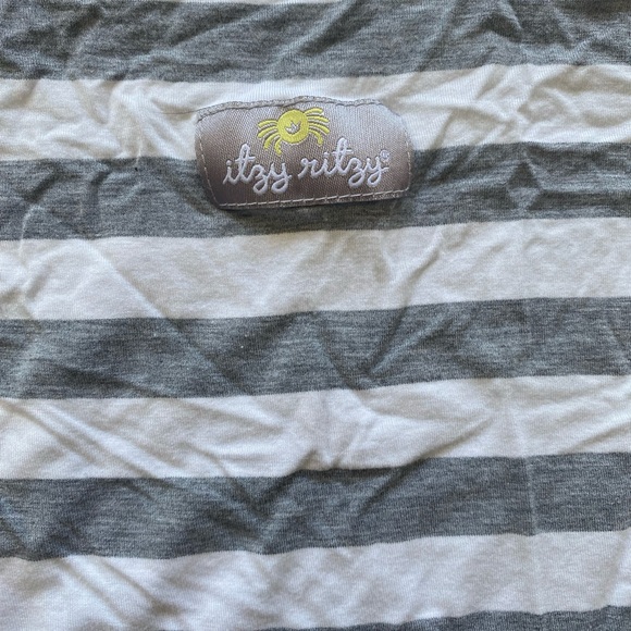 Itzy Rizty Stripe Scarf - Picture 3 of 7